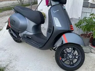 vespa gts super sport 300