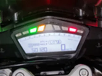 ducati hyperstrada 821