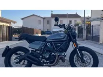 scrambler 800 night shift (2021 - 22)