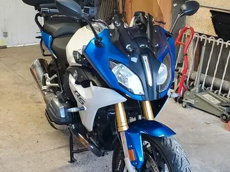 r 1200 rs 2017