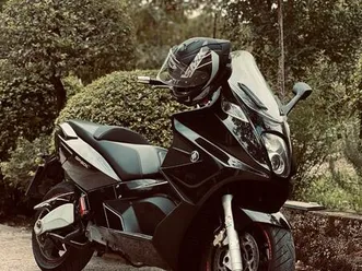 gilera gp 800, 2009 god.