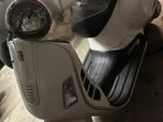 vespa 300 gts anno 2008