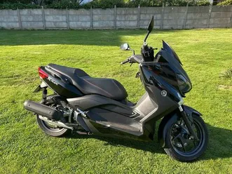 yamaha xmax 125