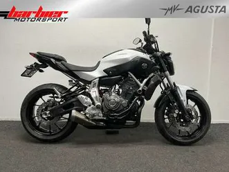 yamaha mt-07 wit