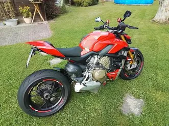 ducati streetfighter v4s