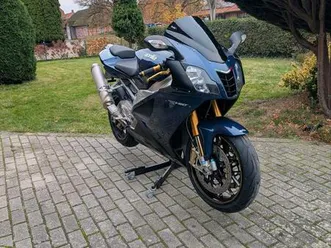 aprilia rsv 1000 rr