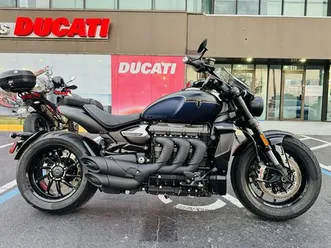 2025 triumph rocket 3 storm gt matte sapphire black and satin p