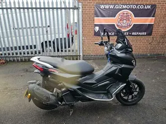 aprilia sr gt 125 cvt euro 5 125 cc