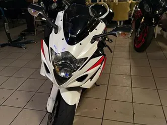 suzuki gsxr 1000 k5