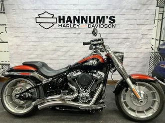 2025 harley-davidson® fat boy® whiskey fire / vivid black flfb