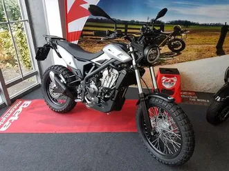 beta alp x 4.0 vorführer, wenig km, nur 140kg, leicht und wendig!