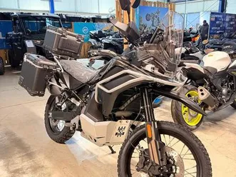 cfmoto 800 mt x inkl. koffersatz+sturzbügel+motorschutz