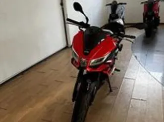 aprilia tuono 125 125