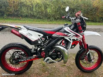 moto rieju mrt trophy