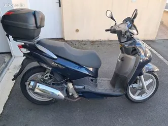 scooter 125 peugoet lxr