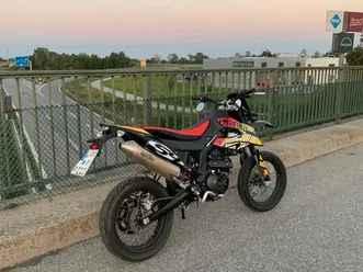 aprilia sx 125