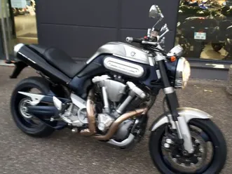 yamaha mt01