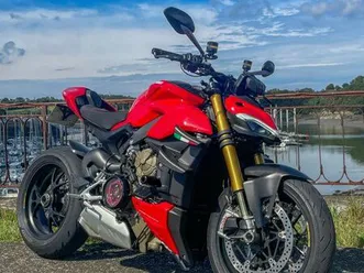 ducati streetfighter v4s