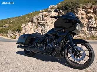 harley davidson road glide st – stage 1 – état irréprochable