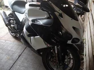 ② kawazaki zzr 1400 uniek