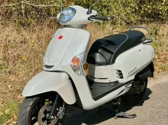 kymco like scooter snorscooter als nieuw 5300km topstaat — scooters | sym — marktplaats