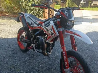 moto rieju mrt sm trophy