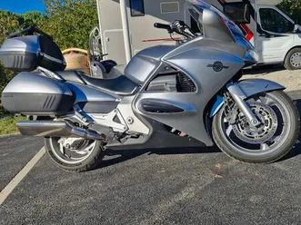 honda pan european st