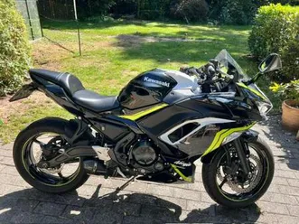 ② kawasaki ninja 650