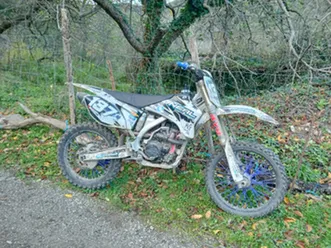 yamaha yzf 250 cross