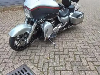 tekoop harley davidson street glide cvo 2019, met 17731 km — motoren | harley-davidson — marktplaats