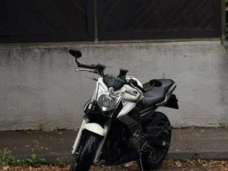 yamaha xj6n 600