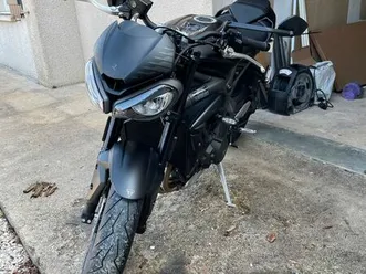 triumph street triple 765 r 2022