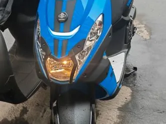 scooter peugeot kisbee niked s 2025 489 km