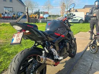 ② te koop/ te ruil: suzuki gsr 750 freegun