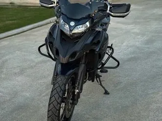 benelli trk 502 x