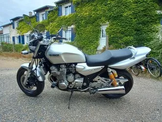 yahama 1300 xjr