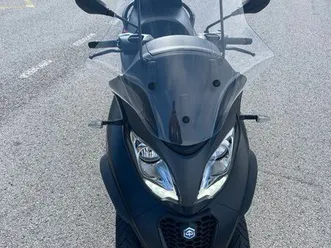 piaggio 500 hpe sport