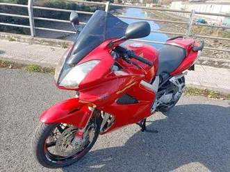 honda - vfr 800 vtec abs