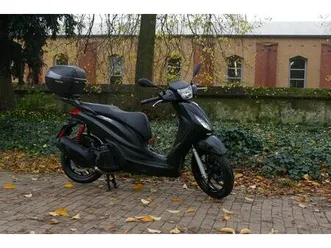 piaggio medley 125