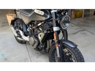 svartpilen 401 (2021 - 23)