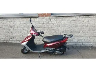 ② mbk 125 cc waap 2009 115km!!!