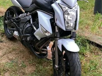 kawasaki er-6n 2009 blanche – dans l'état