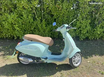 scooter vespa primavera 50
