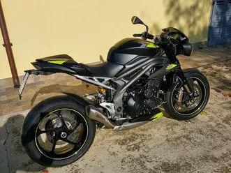 vendo-triumph-speed-triple-1050-rs-2018-20-usata-a-alfonsine-codice-9872839-moto-i