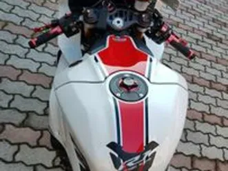 yamaha yzf r1 - 2023