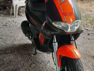 gilera runner 180 oranje