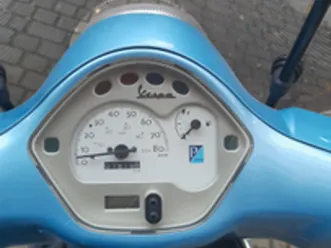 vespa piaggio lx cc50 del 2009
