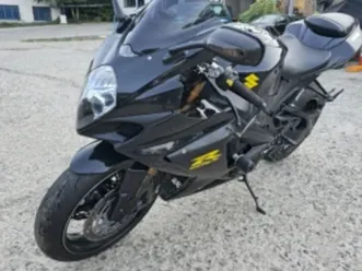 suzuki gsxr к8 1000 cc