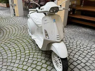 vespa sprint 50