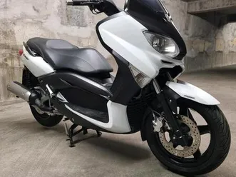 yamaha x max 125 großraum premium abs scheckheftgepflegt wenig km